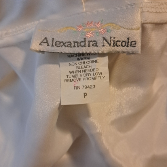 Alexandra Nicole robe size p - Picture 5 of 5